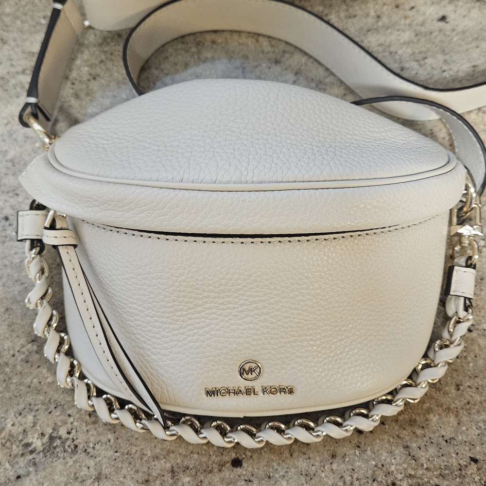 Michael Kors Cream Crossbody Bag with Chain Detail - Picture 2 of 3